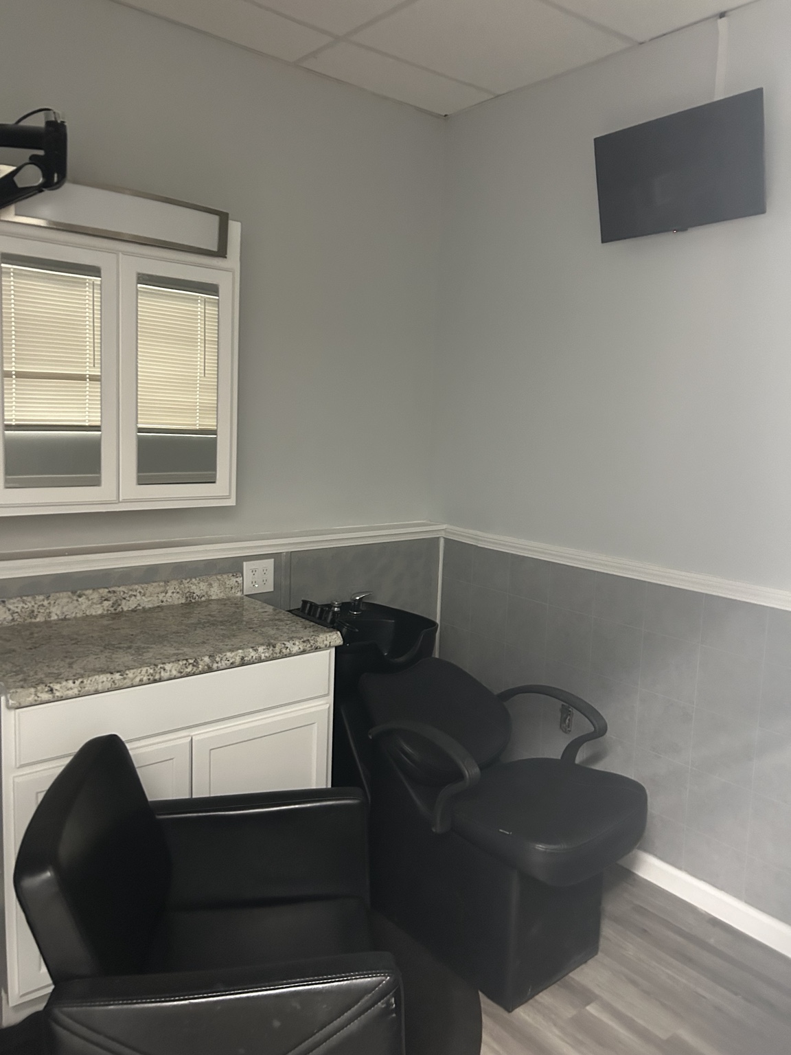 Private professional suite